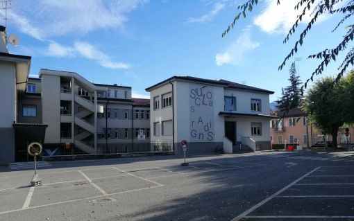 Le scuole medie di Borgo San Dalmazzo Le scuole medie di Borgo San Dalmazzo