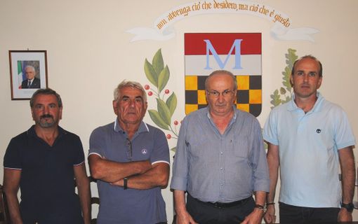 Volti nuovi in Consiglio Comunale a Martiniana Po: da sinistra il consigliere Simone Putetto il vicesindaco Bruno Mairone, il sindaco Allasia e l'assessore Marco Bono Volti nuovi in Consiglio Comunale a Martiniana Po: da sinistra il consigliere Simone Putetto il vicesindaco Bruno Mairone, il sindaco Allasia e l'assessore Marco Bono