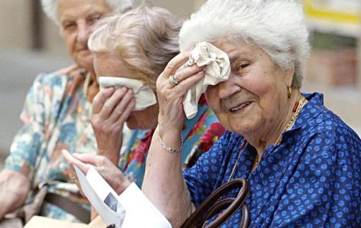 In Piemonte e a Torino l'ozono preoccupa: "I fragili stiano attenti, mangiate cibi antiossidanti"