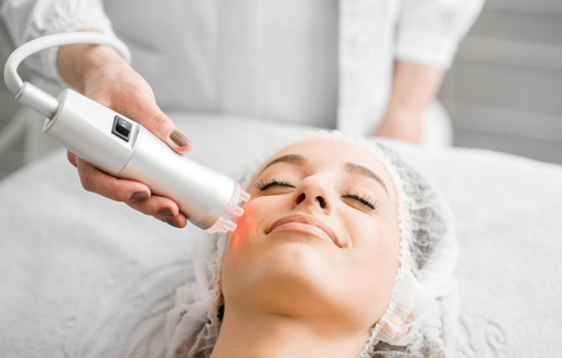 Trattamento agli ultrasuoni viso, la guida