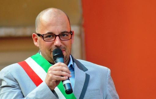 Il sindaco di Revello Daniele Mattio Il sindaco di Revello Daniele Mattio