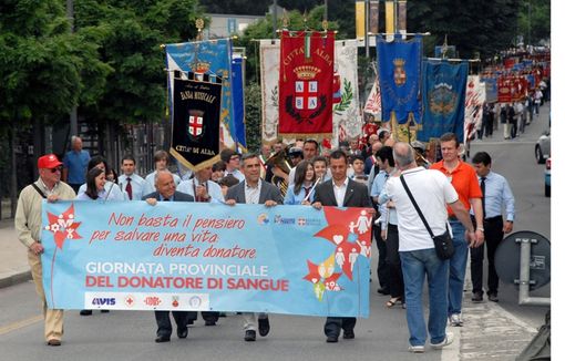 La sfilata della scordsa edizione, ad Alba