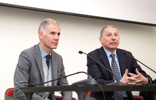 Alberto Balocco, a sinistra, alla presentazione del libro "Volevo fare il pasticcere"