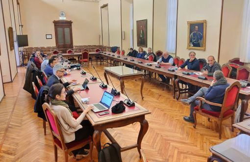 Una riunione del tavolo di sostenibilità del Comune