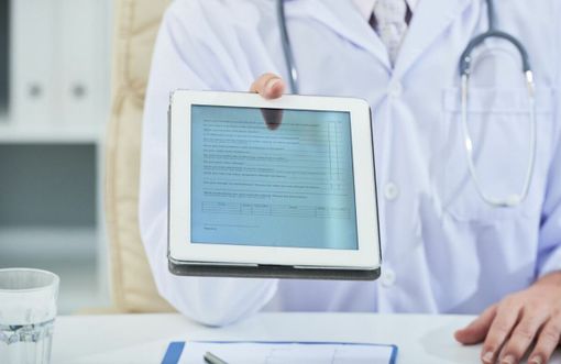 Fascicolo sanitario elettronico: conoscerlo e imparare ad usarlo