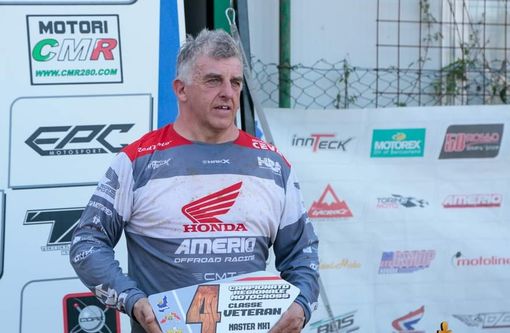 Motocross, campionato regionale veteran: Luca Marra primeggia nella classe MX1 Motocross, campionato regionale veteran: Luca Marra primeggia nella classe MX1
