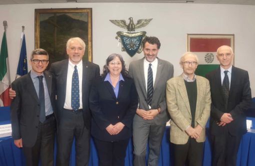 Nella foto il nuovo comitato direttivo centrale del Club Alpino Italiano. Da sinistra Benedetti, Colombo, Schena e Pellizon (Foto di Giancarlo Nardi)