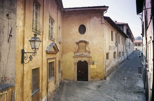 Ingresso della Scuola APM di Saluzzo Ingresso della Scuola APM di Saluzzo