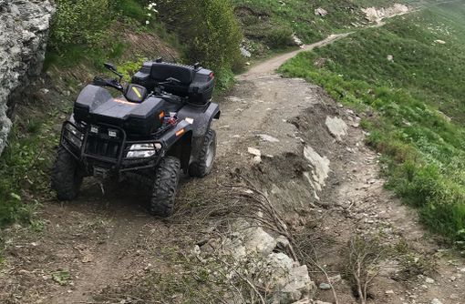 La strada ripristinata dopo la frana