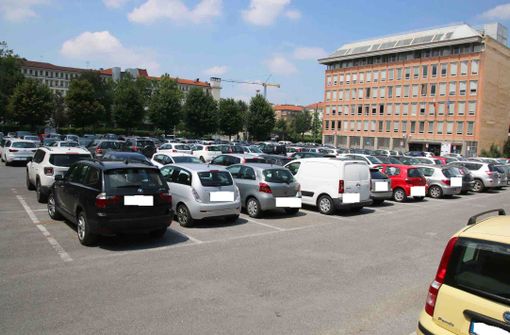 Cuneo, sabato sarà vietato parcheggiare sul piazzale dell'Inps