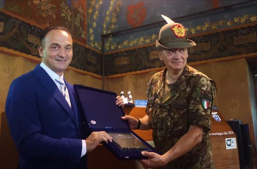 Per i 150 anni gli Alpini scalano 150 Cime: nel Cuneese 396 marcianti saliranno su 31 montagne per un dislivello da 31.543 metri