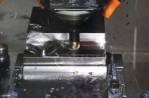 Settore metalmeccanico: opportunità di lavoro nel Saluzzese, si cerca un fresatore CNC Fanuc /Selca