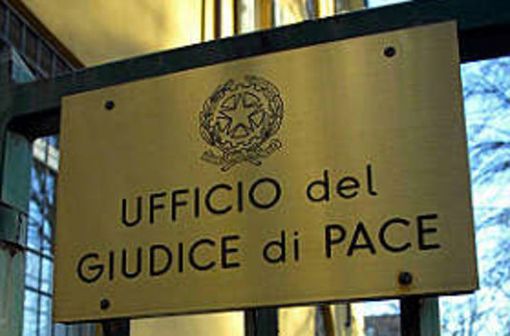 Tanti i paesi della provincia di Cuneo che rischiano di perdere gli uffici del Giudice di Pace Tanti i paesi della provincia di Cuneo che rischiano di perdere gli uffici del Giudice di Pace