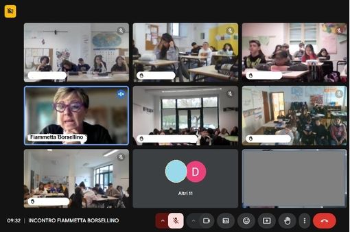 Giornata della Legalità, gli studenti dell'Istituto Comprensivo di Govone a colloquio con Fiammetta Borsellino Giornata della Legalità, gli studenti dell'Istituto Comprensivo di Govone a colloquio con Fiammetta Borsellino