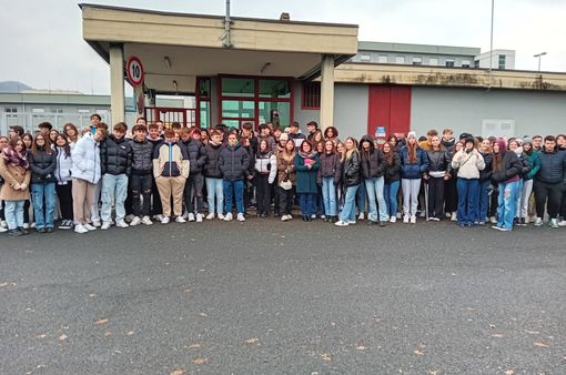 Il Denina Pellico Rivoira in carcere per lo spettacolo “Amunì” Il Denina Pellico Rivoira in carcere per lo spettacolo “Amunì”