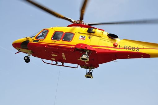 Saluzzo, colto da un malore mentre va in bici, si accascia e muore