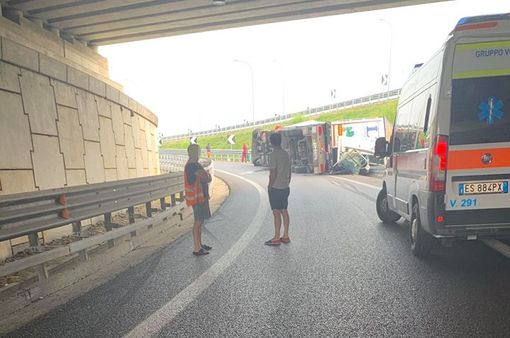 Foto dal gruppo facebook "Passeggiando per Bra, mi ci è cascato l'occhio!"