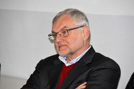 Francesco Balocco replica al Comitato "Acqua Bene Comune" Francesco Balocco replica al Comitato "Acqua Bene Comune"