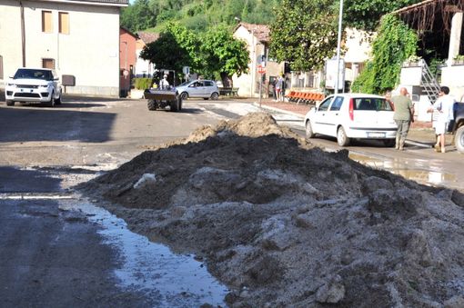 Il giorno dopo il disastro nella parte bassa di Castellinaldo