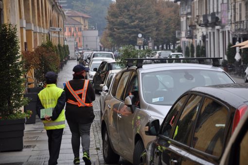 A Bra parcheggi blu gratuiti nei primi tre sabati del 2024