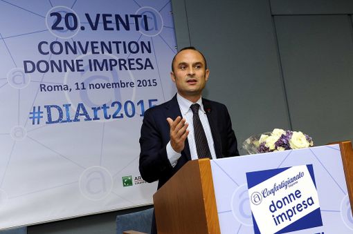 Enrico Costa chiede "più welfare, meno burocrazia e giustizia veloce" alla convention di Donne Impresa Confartigianato