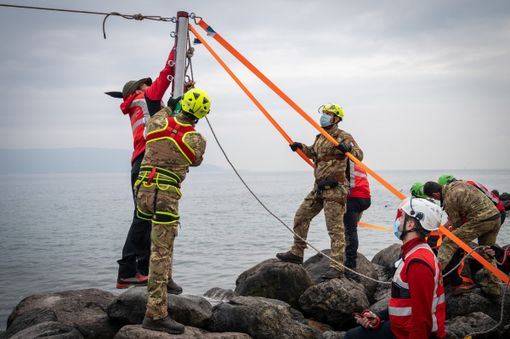 Alcuni momenti dell'esercitazione Alcuni momenti dell'esercitazione