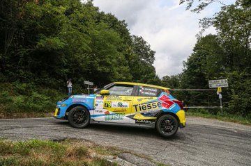 La coppia Giordano-Siragusa alla Mille Miglia La coppia Giordano-Siragusa alla Mille Miglia
