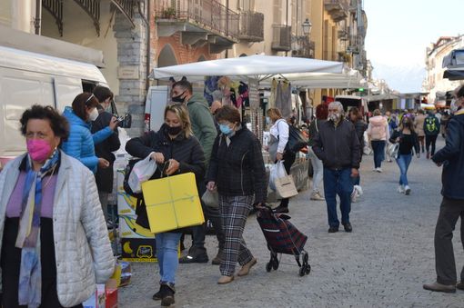 Dopo 28 settimane, risveglio in zona gialla per la Granda e per il Piemonte
