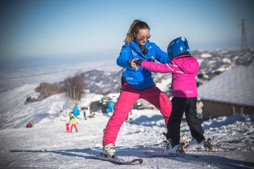 Bonus montagna: maestri di sci, tour operator e agenzie di viaggio possono chiedere un contributo economico dal 29 marzo