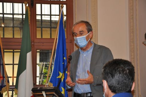 A Bra 112 i casi positivi al Covid-19, il sindaco: "Prosegue, seppur lentamente, il trend di discesa della curva del contagio" A Bra 112 i casi positivi al Covid-19, il sindaco: "Prosegue, seppur lentamente, il trend di discesa della curva del contagio"