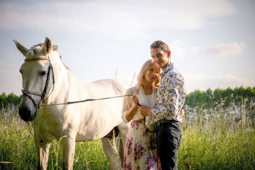 Auguri a Barbara e Gabriele, oggi sposi a Caraglio Auguri a Barbara e Gabriele, oggi sposi a Caraglio