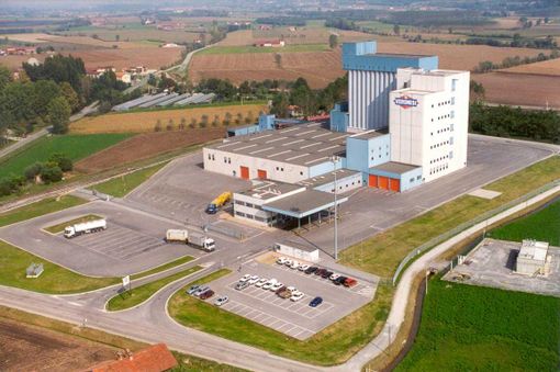 Lo stabilimento Veronesi a Cussanio