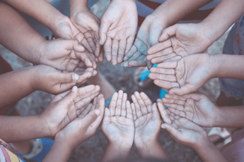 Tumori, Europa Donna: "In 5 anni 1,3 milioni ore di volontariato, aiutate 281 pazienti" Tumori, Europa Donna: "In 5 anni 1,3 milioni ore di volontariato, aiutate 281 pazienti"