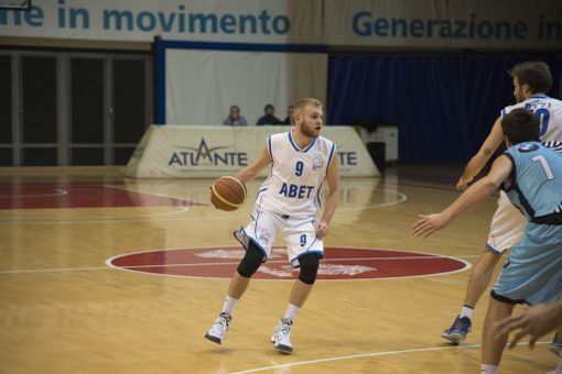 Basket serie C Gold: pesante sconfitta per l'Abet Bra