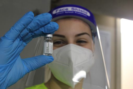 Il Piemonte supera le 2 milioni di dosi somministrate, Cirio e Icardi: "Immunizzare tutti entro l'estate" Il Piemonte supera le 2 milioni di dosi somministrate, Cirio e Icardi: "Immunizzare tutti entro l'estate"