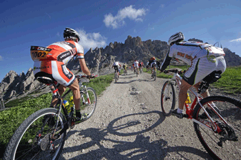 Anche biker cuneesi alla Südtirol Sellaronda HERO di domenica