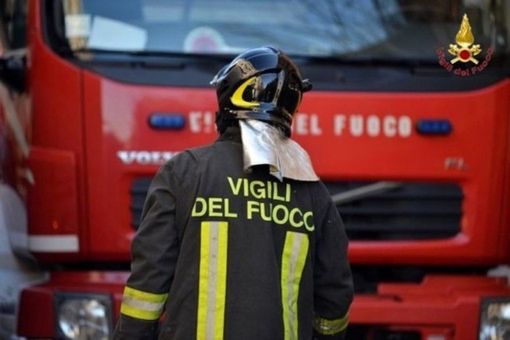 Auto in fiamme a Borgata Cortese di Valgrana: nessun ferito