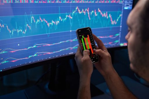 L'Ascesa dei Bot di Trading con AI e il loro Impatto sul Mercato delle Criptovalute L'Ascesa dei Bot di Trading con AI e il loro Impatto sul Mercato delle Criptovalute