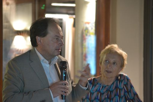 Cesare Girello con la presidente del Rotary club di Alba Piera Arata (foto Lucia Ernè) Cesare Girello con la presidente del Rotary club di Alba Piera Arata (foto Lucia Ernè)