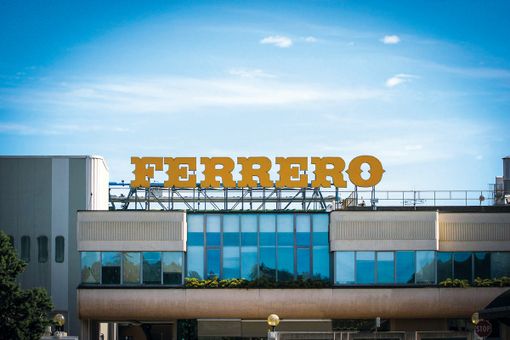 Ferrero incrementa il fatturato Italia a 1,85 miliardi di euro. Utili a quota 202 milioni Ferrero incrementa il fatturato Italia a 1,85 miliardi di euro. Utili a quota 202 milioni