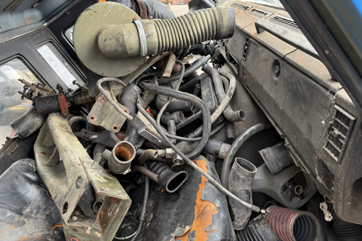 In un container diretto in Somalia rifiuti provenienti da un autodemolitore del Cuneese