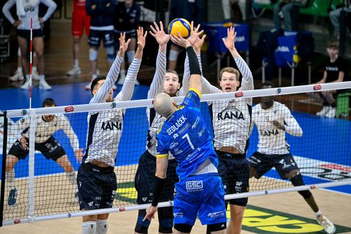 Stasera torna "Time Out SuperLega" con un focus approfondito su Cuneo-Verona