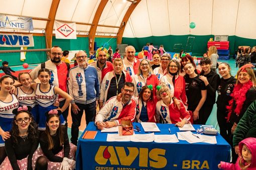 In foto il Carnevale 2.0 di Bra con Salesiani, Asd New Twirling, Avis e Aido