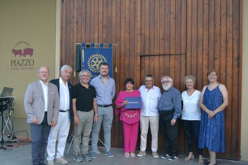 Rotary Alba, serata di festa e solidarietà alle Cantine Piazzo Rotary Alba, serata di festa e solidarietà alle Cantine Piazzo