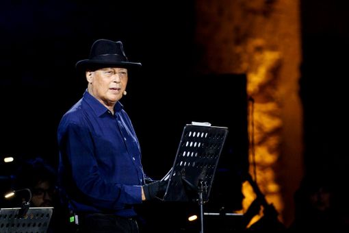 Lo scrittore Alessandro Baricco (immagine tratta dal suo profilo Facebook) Lo scrittore Alessandro Baricco (immagine tratta dal suo profilo Facebook)