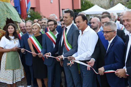 L'inaugurazione della Fiera Nazionale della Nocciola di Cortemilia (ph. Barbara Guazzone)
