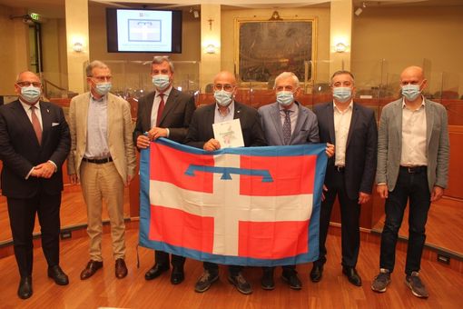 La Regione consegna 1.181 bandiere ai Comuni del Piemonte: “Ciascuno di loro rappresenta la nostra storia” La Regione consegna 1.181 bandiere ai Comuni del Piemonte: “Ciascuno di loro rappresenta la nostra storia”