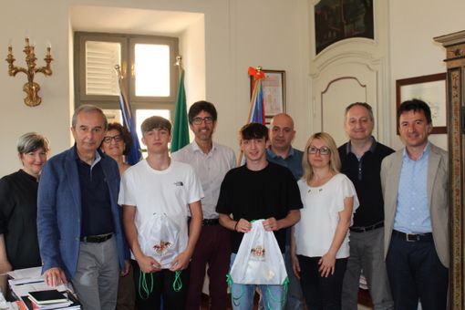 I fratelli judoka Busia ricevuti dalla Giunta comunale di Bra