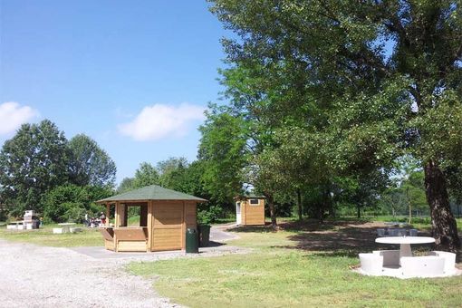 Uno scorcio sul parco Tanaro ad Alba, zona della città che sembra essere interessata ad importanti lavori di rilancio