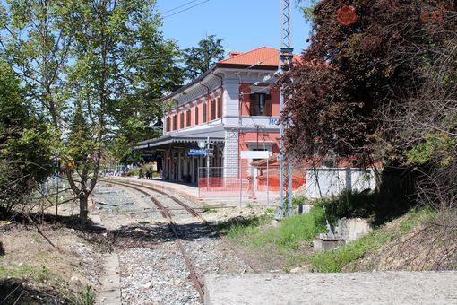 Uno scorcio della stazione di Mondovì Uno scorcio della stazione di Mondovì